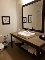 Country Inn & Suites by Radisson, Detroit Lakes, MN