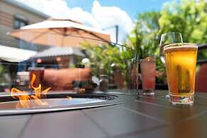 Desmond Hotel Malvern, a DoubleTree by Hilton