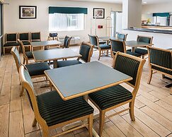 Quality Inn near Northtown Mall & National Sports Center