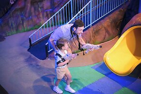 Paradise Resort Gold Coast