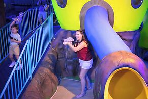 Paradise Resort Gold Coast