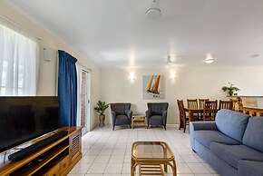 Comfort Resort Blue Pacific