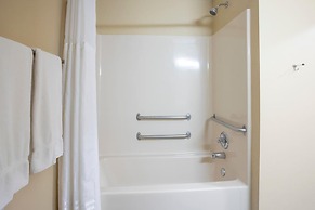 GrandStay Hotel & Suites