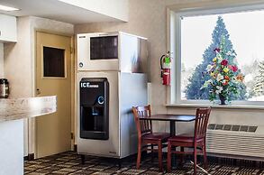 Rodeway Inn State College - near University