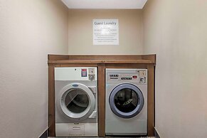 Comfort Suites Nashville Airport - BNA