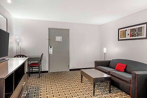 Comfort Suites Nashville Airport - BNA