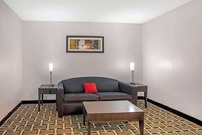 Comfort Suites Nashville Airport - BNA