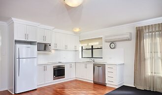 The Charles Boutique Hotel & Dining