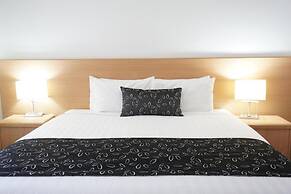 The Charles Boutique Hotel & Dining