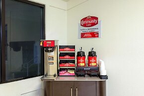 Travelodge by Wyndham Essington / Philadelphia Airport