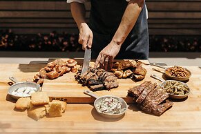 Sheraton Dallas Hotel