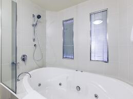 Mercure Albury