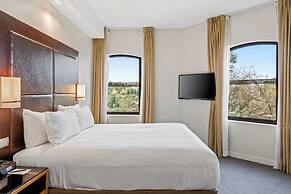 Amora Hotel Riverwalk Melbourne