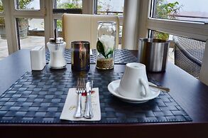 Skycity Hotel Atrigon
