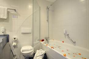 Skycity Hotel Atrigon