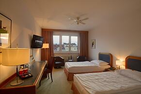 Skycity Hotel Atrigon