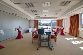Skycity Hotel Atrigon