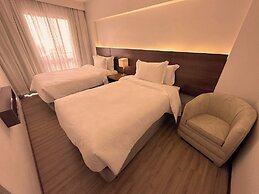 Kubitschek Plaza Hotel