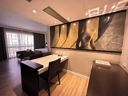 Kubitschek Plaza Hotel