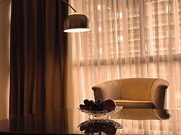 Kubitschek Plaza Hotel