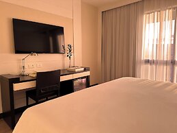 Kubitschek Plaza Hotel