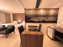 Kubitschek Plaza Hotel