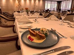 Kubitschek Plaza Hotel