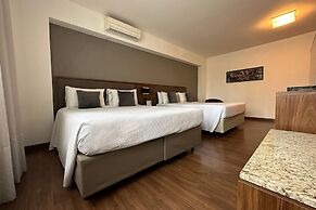 Hotel Deville Curitiba