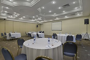 Hotel Deville Curitiba