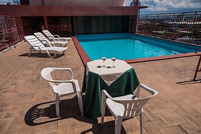 Taj Mahal Continental Hotel