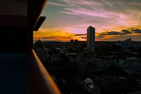 Taj Mahal Continental Hotel