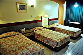 Taj Mahal Continental Hotel