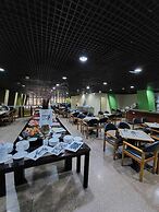 Taj Mahal Continental Hotel