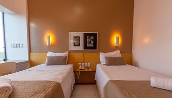 Rede Andrade Luxor Hotel