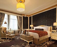 Fairmont Peace Hotel on the Bund