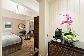 Fairmont Peace Hotel on the Bund