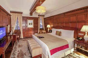 Fairmont Peace Hotel on the Bund
