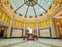 Fairmont Peace Hotel on the Bund