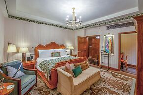 Fairmont Peace Hotel on the Bund