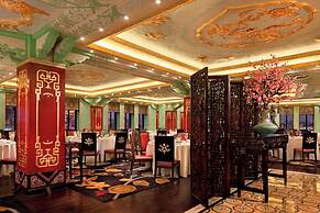 Fairmont Peace Hotel on the Bund