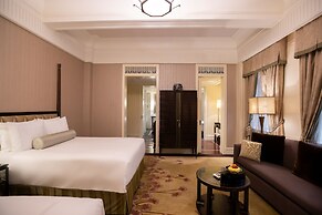 Fairmont Peace Hotel on the Bund