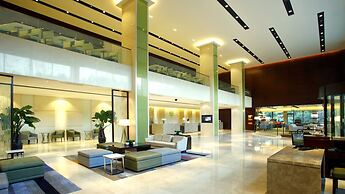 Holiday Inn Riverside Wuhan by IHG