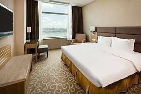 Holiday Inn Riverside Wuhan by IHG