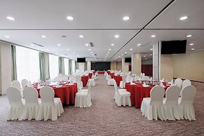 Holiday Inn Riverside Wuhan by IHG