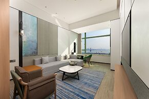 Holiday Inn Riverside Wuhan by IHG