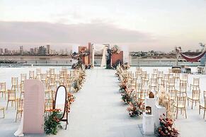 Holiday Inn Riverside Wuhan by IHG