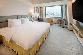 Holiday Inn Riverside Wuhan by IHG