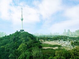 Holiday Inn Riverside Wuhan by IHG