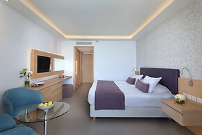 Royal Apollonia by Louis Hotels