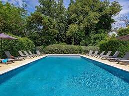 Mercure Cavaillon Hotel